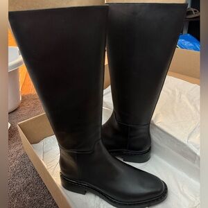 BRAND NEW Women’s Reformation Nancy Key Boots Size 9